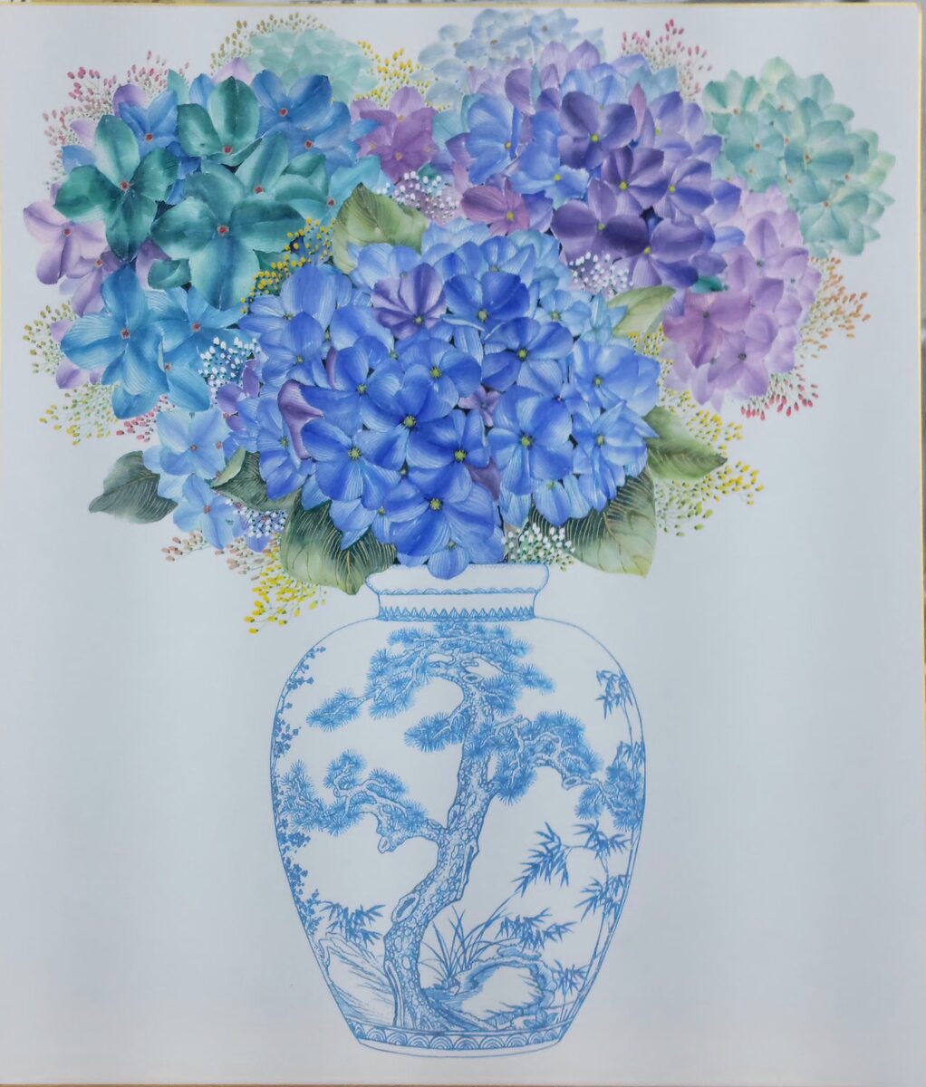 수국과 청화백자